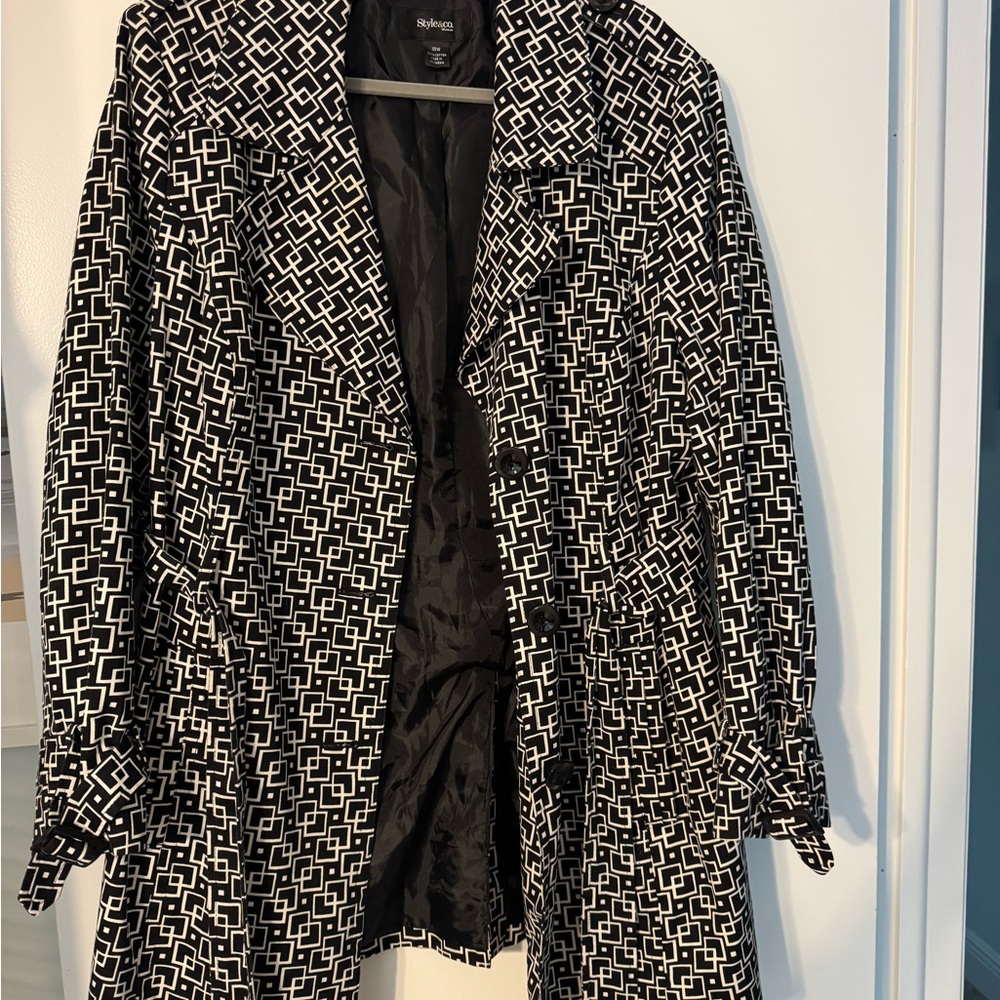 Style & Co. Black and White Geometric Trench Coat